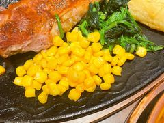 西冷牛排配黑胡椒-萨莉亚意式餐厅(正大乐城店)