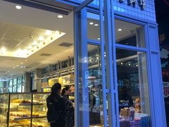 门面-面包新语(无锡M会员店)