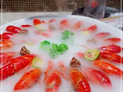 -沪小胖小龙虾(淮海中路旗舰店)