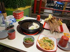 -钢管厂五区小郡肝串串香火锅(梅川路店)