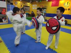 -哈喽实战跆拳道·跳绳·体能(慈云寺馆)