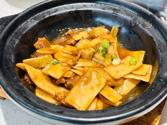 -肥仔文澳门猪骨煲(南京西路店)