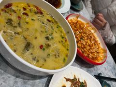 开胃酸菜鱼-聚丰园•湖鲜餐厅(阿红私房菜梅石路店)