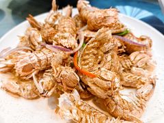 -侬佳蒸菜馆(听潮店)