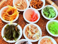 -包整·丝娃娃(一览甲秀楼风景店)