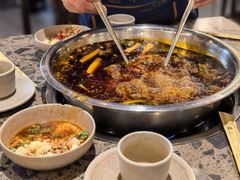 全红味锅底-肖肖酸萝卜鱼火锅(总店)