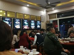 -刘胖娃鱼庄·特色肥肠鱼(杨家坪店)