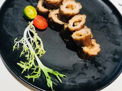 -HOMES上海本帮菜(襄阳公园店)