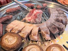 -哈哈碳都·牛肋条无限自助烤肉(台江万达店)