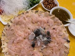 -官塘陈记鱼生·潮汕砂锅粥·牛肉火锅(潮枫路总店)