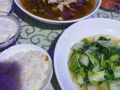 -巴特餐饮6加1音乐餐吧·新疆菜