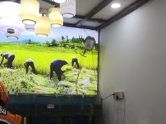 -湖南人家湘菜馆(镇江路店)