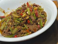 -黄泥岗·地道湖北菜(奥特莱斯店)