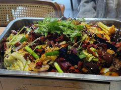 -干老庆贵州留一手烤鱼·地摊火锅(财经大学店)