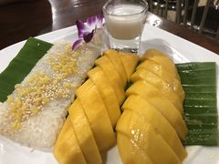 -Dang restaurant (patong phuket)