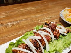 龟兹烤羊腿-清真·玛丽亚新疆菜主题餐厅(浙江中路店)