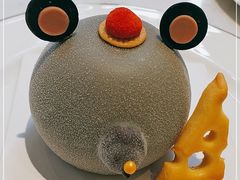 -Fridi Patisserie Cafe