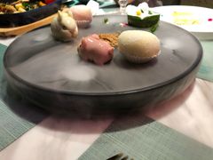 梦幻森林-蜜桃花开·中西融合菜E&W(南长街店)