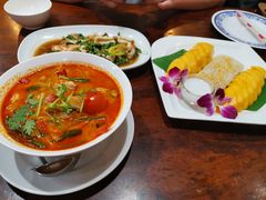 -Dang restaurant (patong phuket)