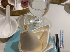 -梅龙镇酒家(南京西路总店)