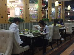 大堂-尚品海鲜肥牛自助火锅(湖明店)