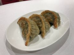-景月阁空中食府(希尔顿酒店)