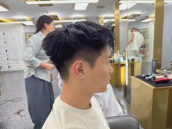 -即型男士理发工作室