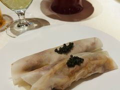 鱼子酱香酥鸭-皇朝会.经典传统粤菜(外滩店)