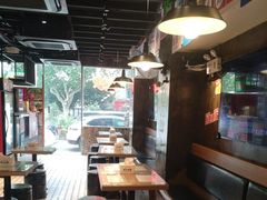-肥汁米蘭香港米线(定西路店)