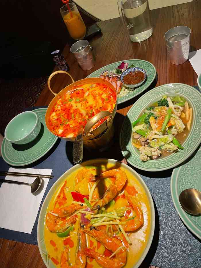 兰纳lanna泰餐厅(银泰店)-"在北京也吃过好几家泰国菜了,这家餐厅环境