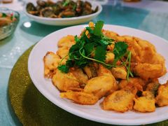 -榕树下海鲜馆(坪山路店)