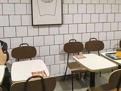 大堂-麦当劳(中唱大厦店)