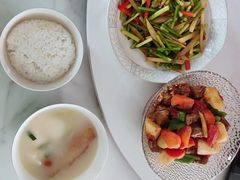 -天鹅到家·保姆月嫂育儿嫂(朝阳店)