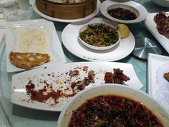 -赶海部落海鲜城(海阳路店)