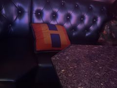 -UK派对KTV(日月广场店)