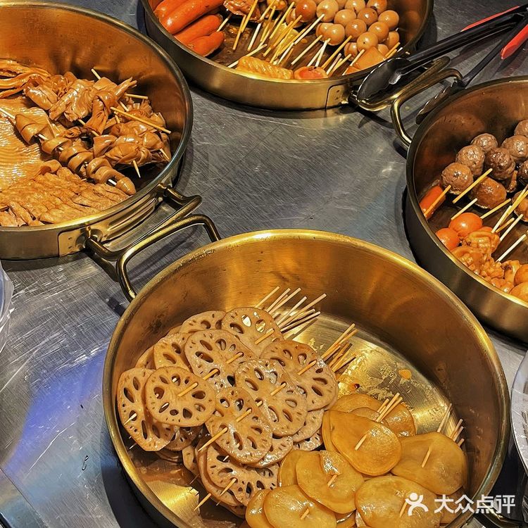 东莞石龙本地人的小摊位 迎合东莞佬口味哦 特别推介