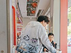 -华莱士·全鸡汉堡(沧源店)