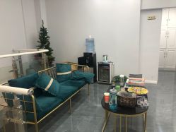 -茶发Salon·烫发染发理发