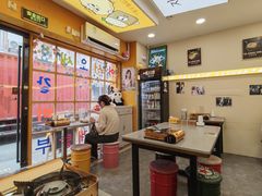 -豚妈妈汤饭·部队锅(南京东路店)