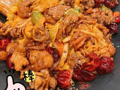 -风光老灶麻辣香锅(大成路翠微百货店)