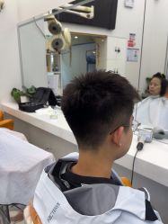 -豪斯塔美发连锁