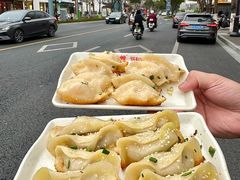 -小姜锅贴(凤凰街店)