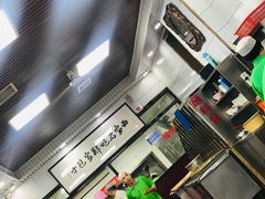 大堂-郑家包子牛肉拉面(尚勤路店)