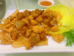 沙律卷拼蒜香骨-清新鸡沙田乳鸽店(金融店)