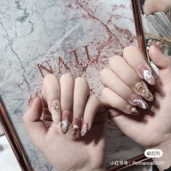 -Pink You美甲洗眉纹绣定制中心