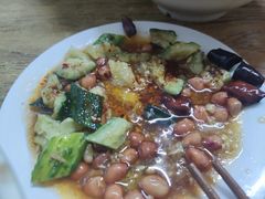 拍黄瓜-陈亨卤煮小肠(广安门店)