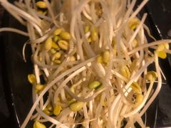 豆芽-怡品川宇火锅(宝立方店)