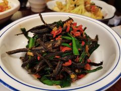 香酥小泥鳅-火宫殿·湘菜小吃·商务宴请·生日聚会(东塘店)