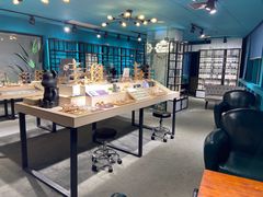 -Trend1881视光·蔡司视觉(领展广场店)