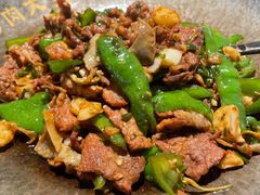 -费大厨辣椒炒肉(黄兴中心广场店)
